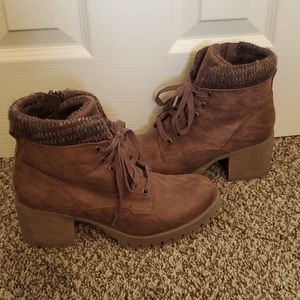 Womens boots